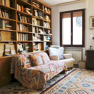  Apartment Nouvelle Vague